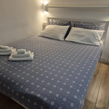 Appartement Οίκος Εω à Catane Extérieur photo