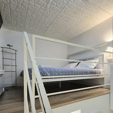 Appartement Οίκος Εω à Catane Extérieur photo