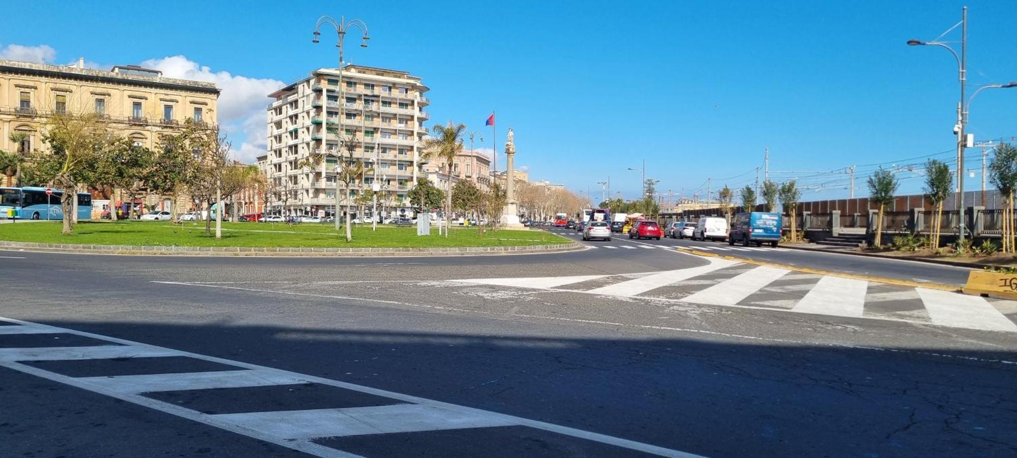 Appartement Οίκος Εω à Catane Extérieur photo